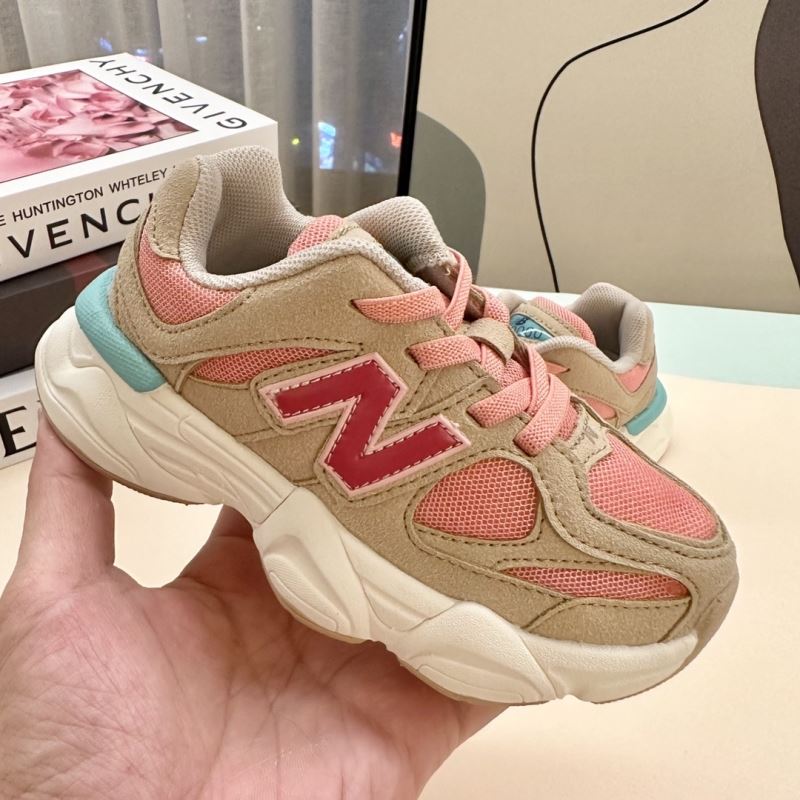 NEW BALANCE SHOES